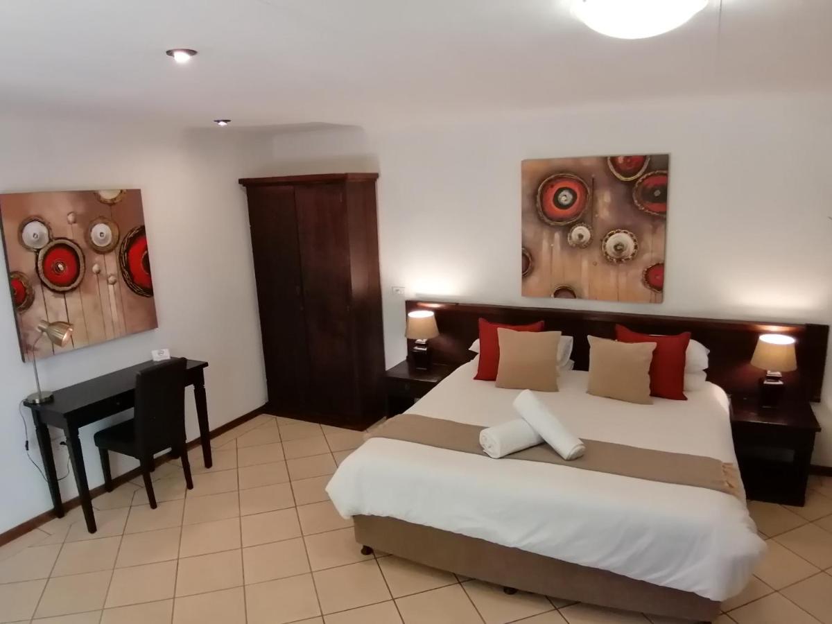 Fourways Bnb Йоханесбург Екстериор снимка