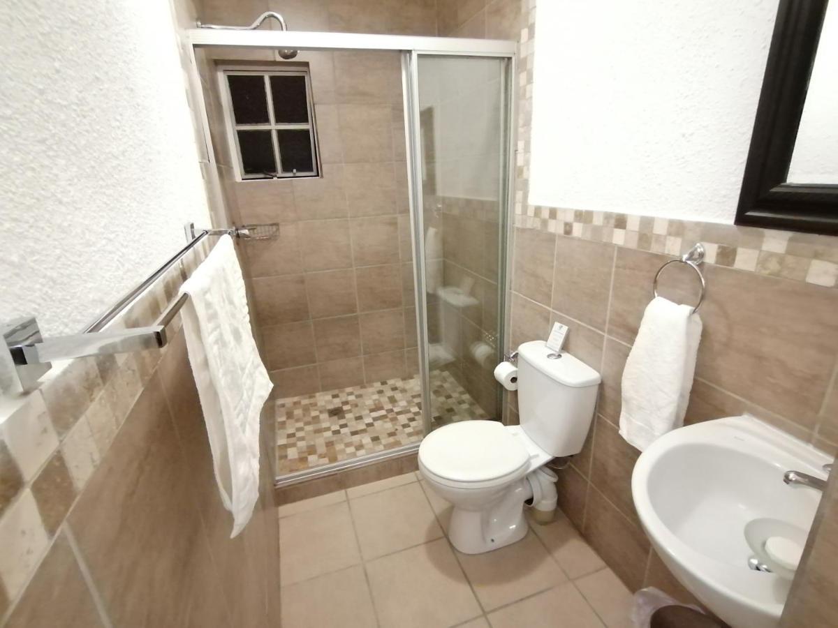 Fourways Bnb Йоханесбург Екстериор снимка